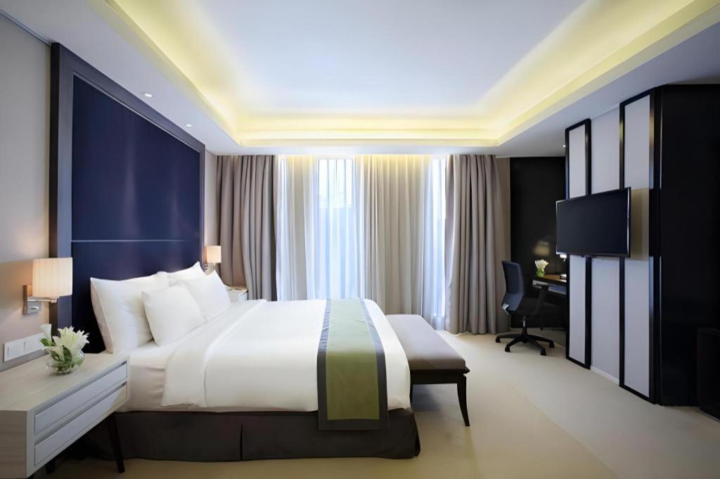 Hotel GranDhika Iskandarsyah Jakarta Exteriör bild