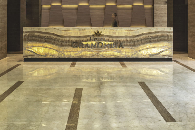 Hotel GranDhika Iskandarsyah Jakarta Exteriör bild